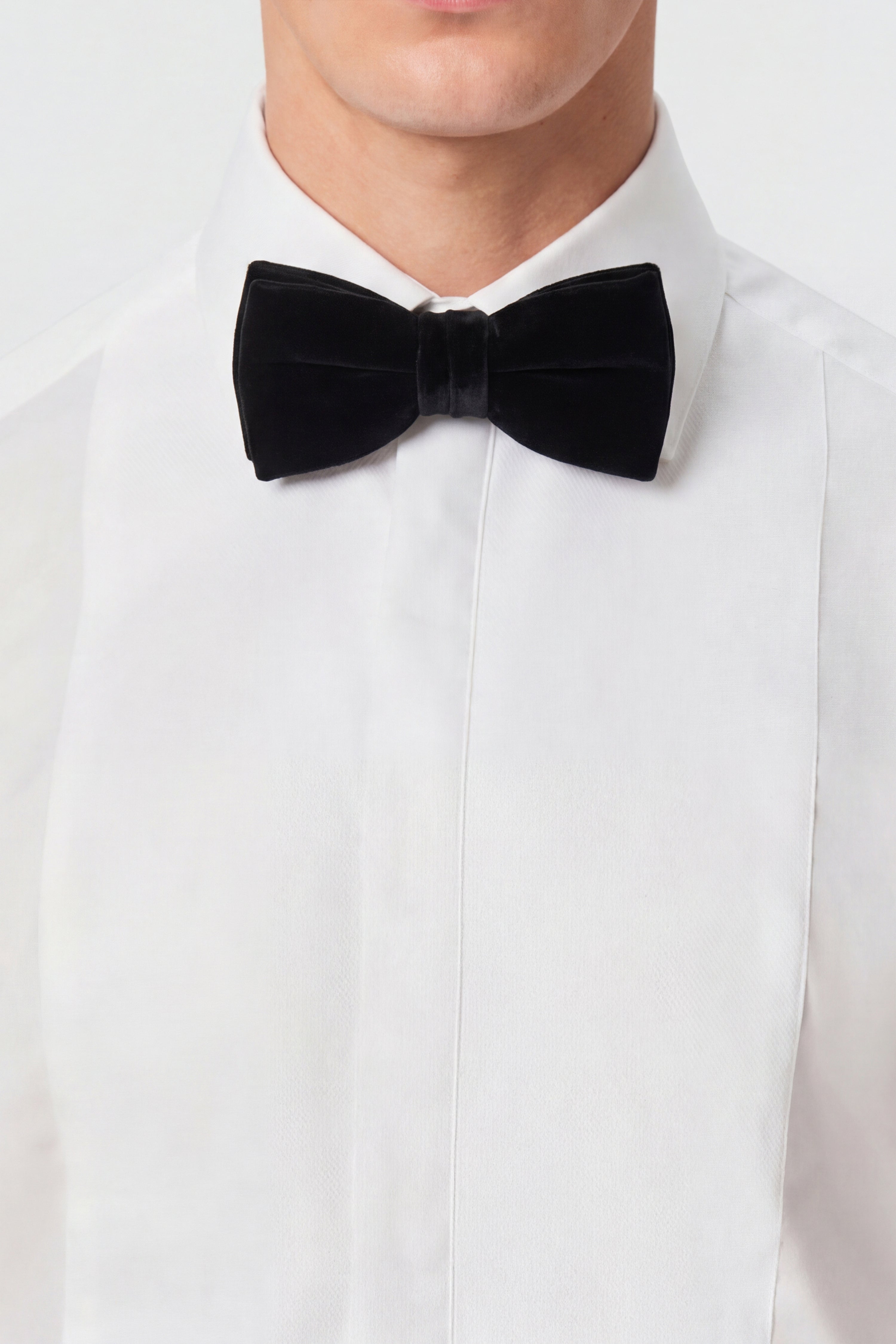 Apollo Fashions Urbanwear Shirai Velvet Black Bow Tie | Luxury Wedding Accessory
